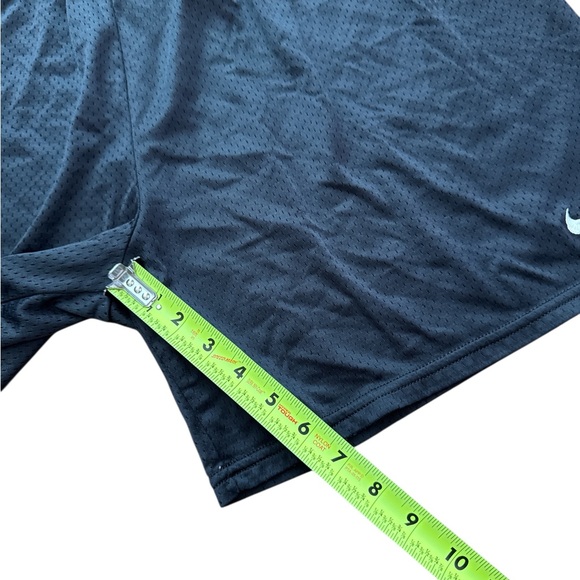 Vintage Nike Team Sports Black Athletic‎ Shorts Size XL Nike Swoosh Logo Men’s - Picture 7 of 11